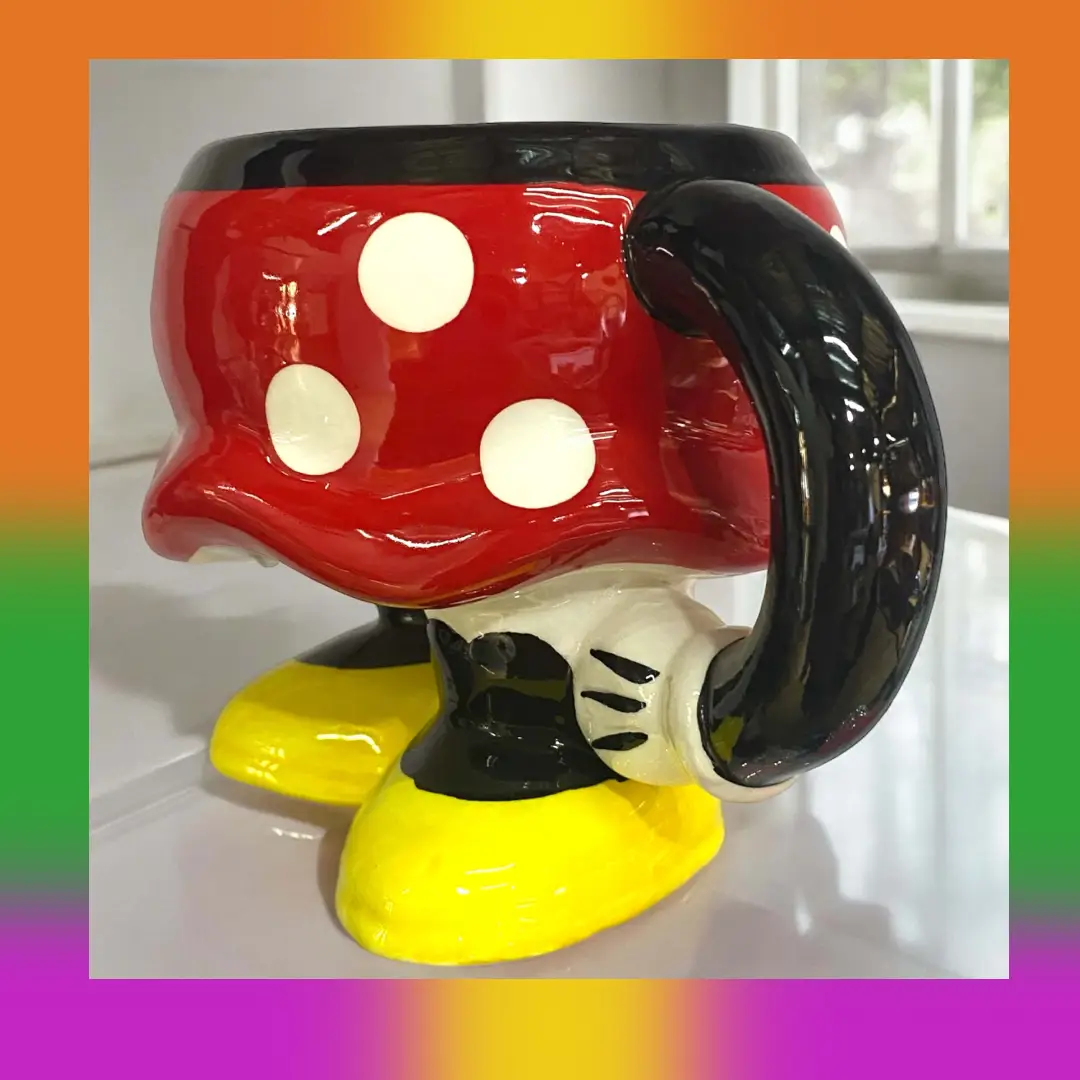 Taza con cara y forma de Minnie Mouse – Taza 3D de cerámica (250 ml) Taza con cara y forma de Minnie Mouse – Taza 3D de cerámica (250 ml)