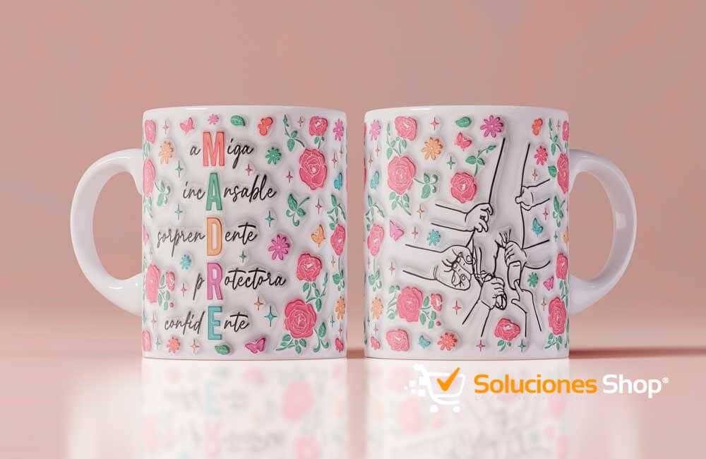 01 Mockup Taza Mamá Amiga (6) 01 Mockup Taza Mamá Amiga (6)