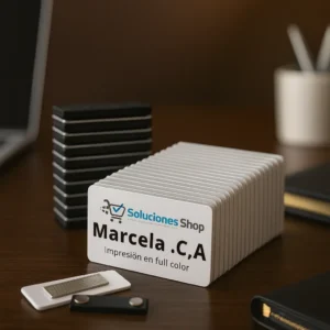 Gafete con Imán para Empresas 🏢 Personalizado con Nombre y Logo