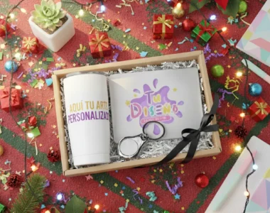 Kit Navideño Oficina Personalizado – Vaso Térmico Sublimado + Mouse Pad + Llavero Acero en Caja Lista para Regalo