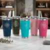 Título: Vaso Térmico Tumbler 30oz – Grabado Láser de Alta Precisión