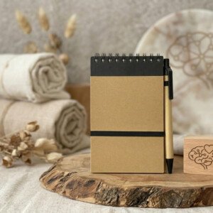 libreta ecologica y lapicero